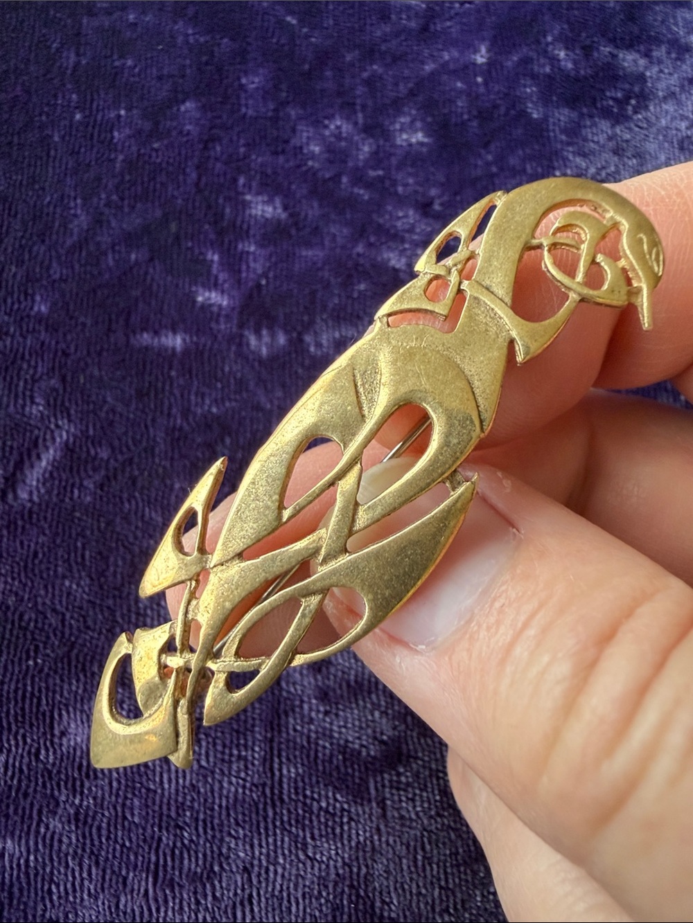 Vintage 10K gold plated abstract modernist brooch pin